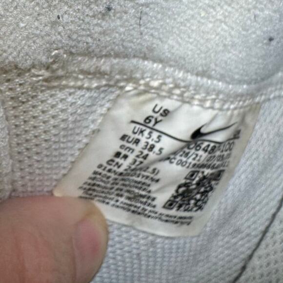 Nike Blazer Youth Size 6 Mid '70 SE Multi Swoosh DO66487 Athletic Streetware - Picture 5 of 8